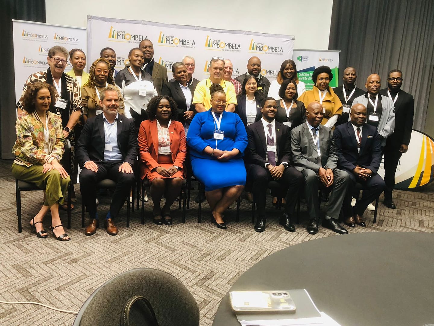 Mayor Sibongile Makushe- Mazibuko and other officials
